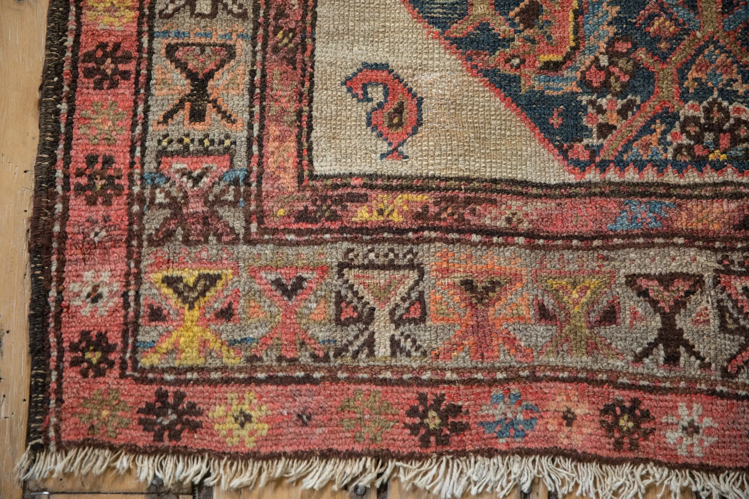 3.5x4.5 Antique Hamadan Square Rug