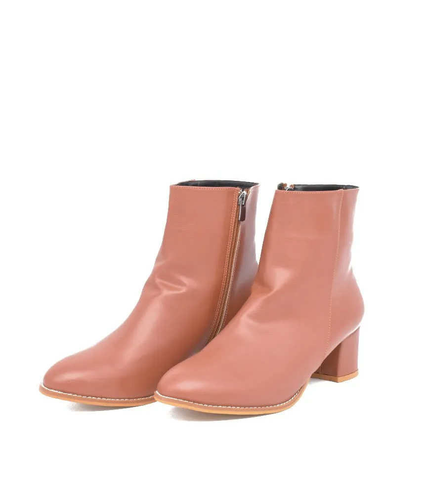 Belle & Lucy Chic Brown Ankle Boots