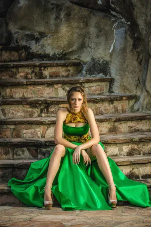 Chic High Neck Green Gown