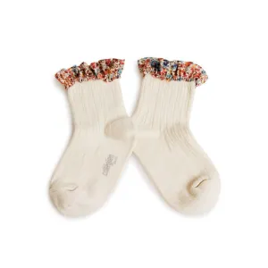 Collegien Charlotte Liberty Ruffle Ribbed Ankle Socks, Doux Agneaux