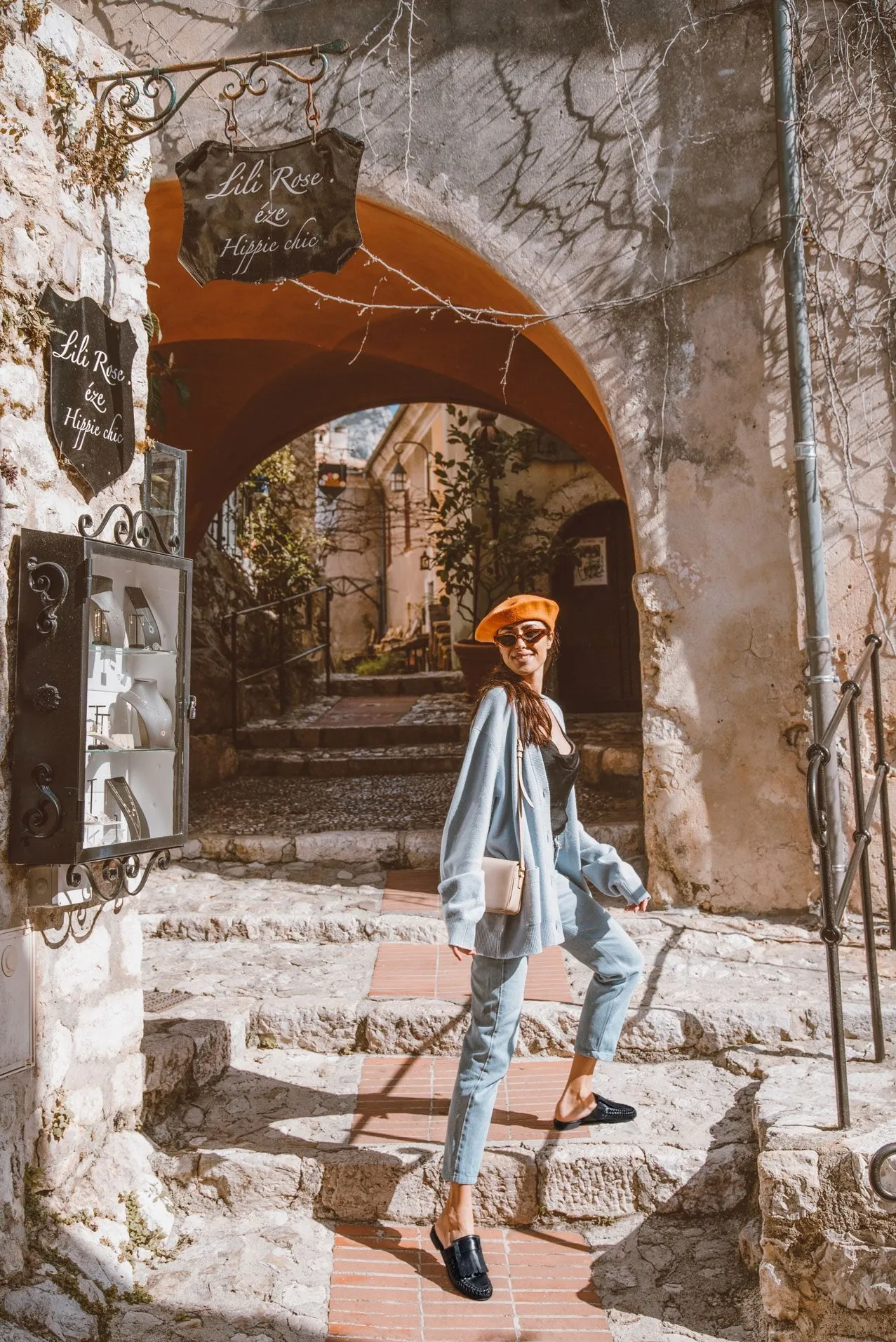 DARLEEN – Nero