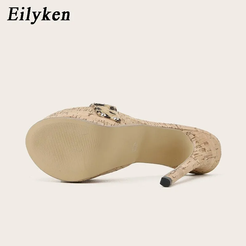 Eilyken Slippers