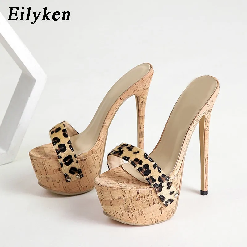 Eilyken Slippers
