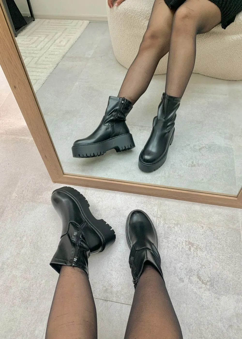 Elsa™ | Stylish Black Boots