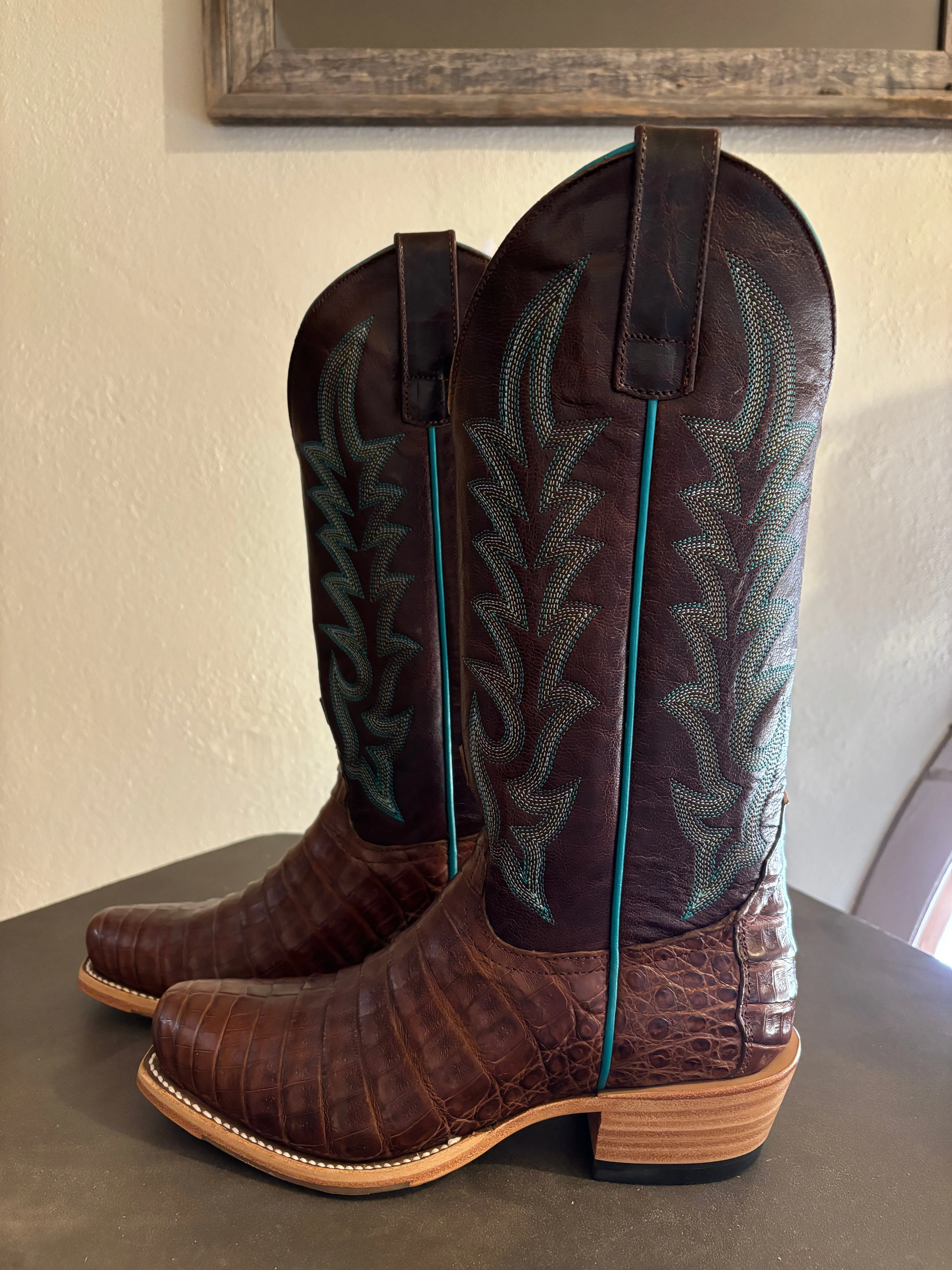 Macie Bean Cigar Pull Up Camin Belly Boots