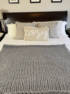 Mystic Cozy Throw