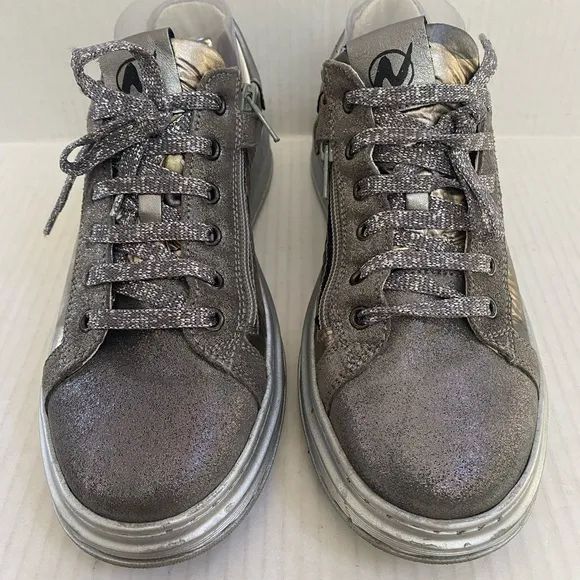 Naturino Girls Quarter Zip Sneakers - Leather Size 37 EU Size 5 US