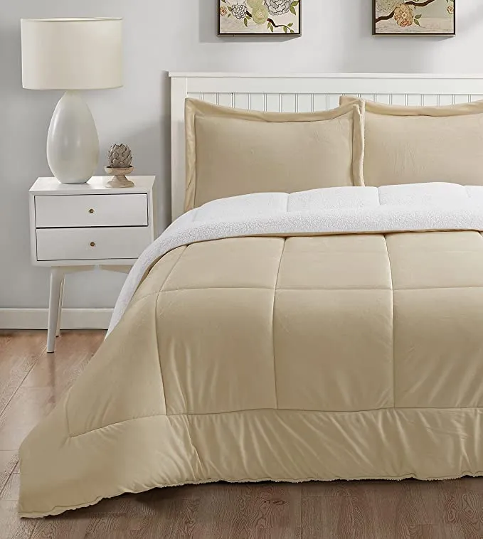 New Swift Home Collection Ultra-Plush Reversible Micromink and Sherpa 3-Piece Down Alternative Comforter with Pillow Shams, Luxury Bedding Set, Hypoallergenic, Camel, Queen