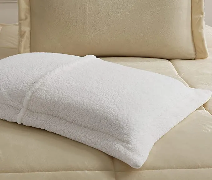 New Swift Home Collection Ultra-Plush Reversible Micromink and Sherpa 3-Piece Down Alternative Comforter with Pillow Shams, Luxury Bedding Set, Hypoallergenic, Camel, Queen