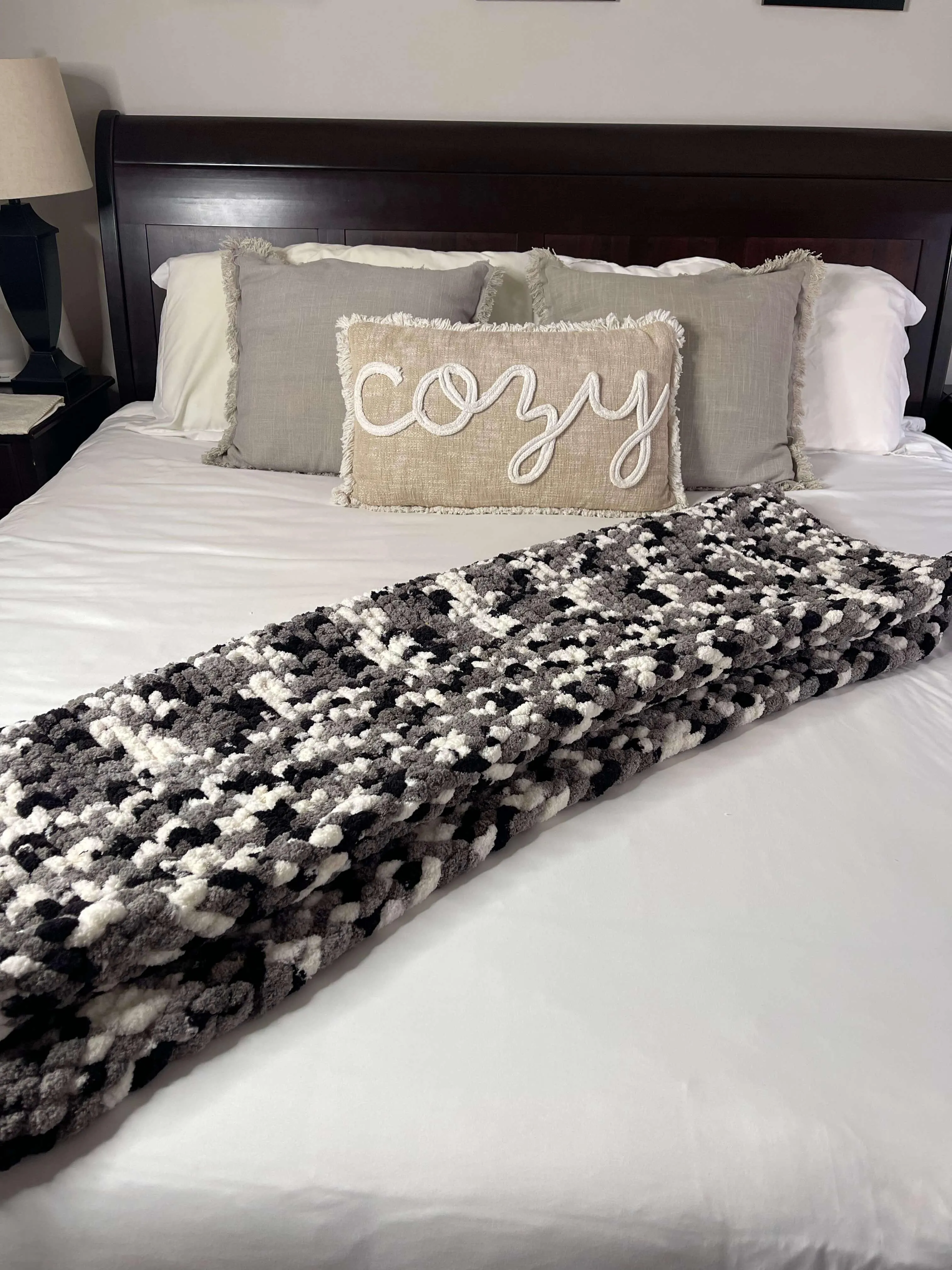 Pebble Beach Cozy Throw