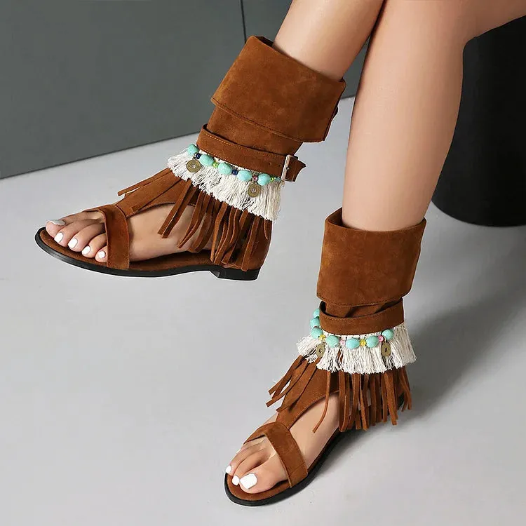 Sandali alti con lacci e perline, decori colorblock, frange, punta aperta, stivali 