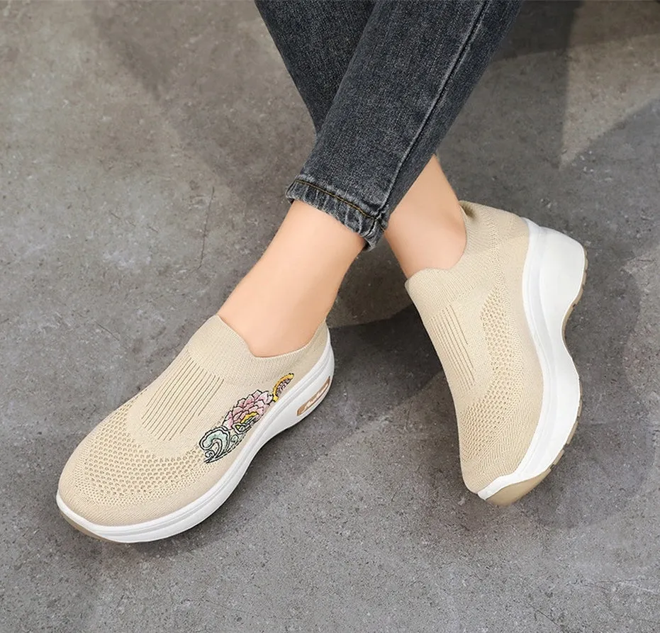 Soft and Supportive Lightweight Slip-On Sneakers for Casual Outdoor Use