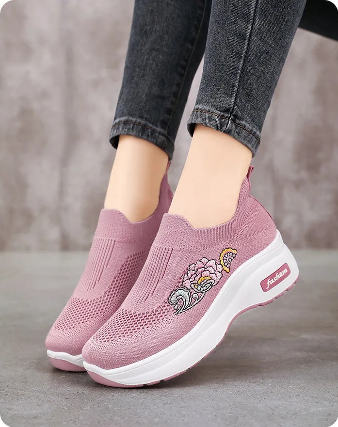 Soft and Supportive Lightweight Slip-On Sneakers for Casual Outdoor Use