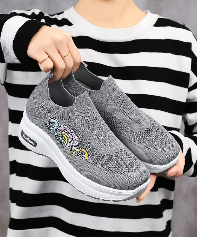 Soft and Supportive Lightweight Slip-On Sneakers for Casual Outdoor Use
