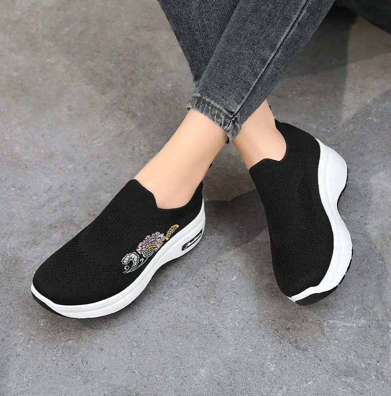 Soft and Supportive Lightweight Slip-On Sneakers for Casual Outdoor Use
