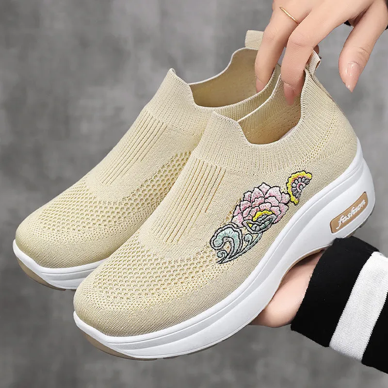 Soft and Supportive Lightweight Slip-On Sneakers for Casual Outdoor Use