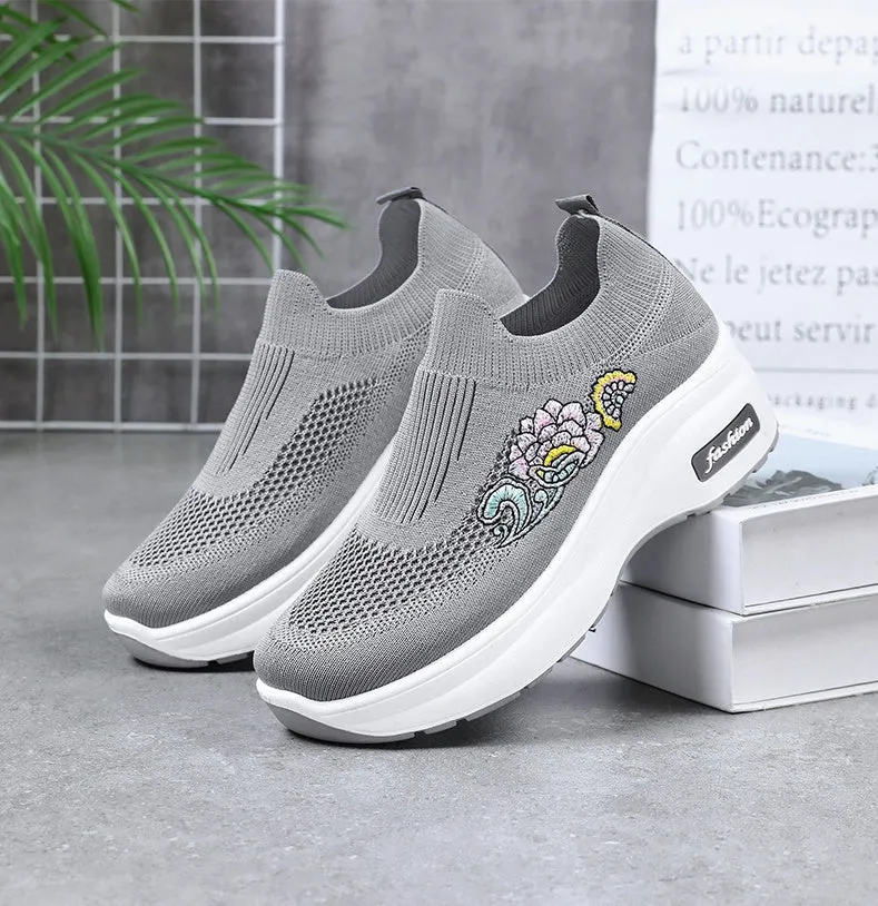 Soft and Supportive Lightweight Slip-On Sneakers for Casual Outdoor Use