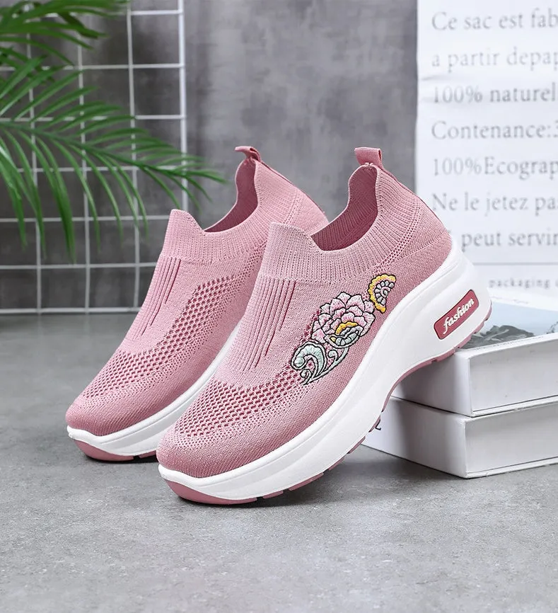 Soft and Supportive Lightweight Slip-On Sneakers for Casual Outdoor Use