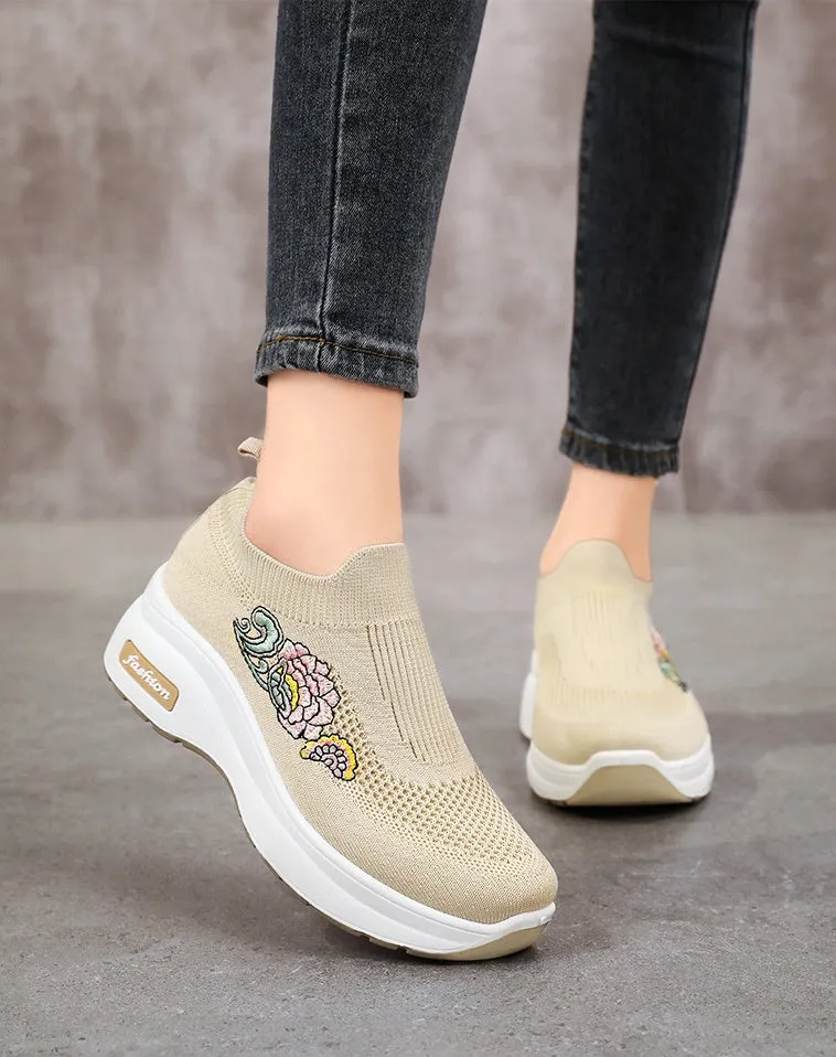 Soft and Supportive Lightweight Slip-On Sneakers for Casual Outdoor Use