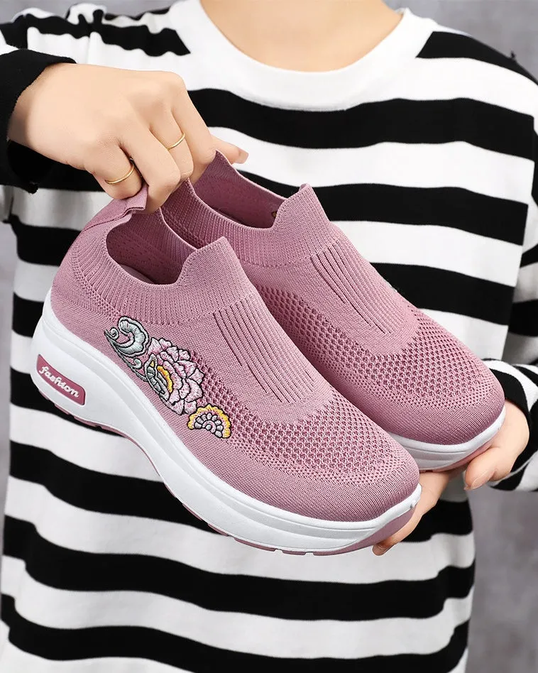 Soft and Supportive Lightweight Slip-On Sneakers for Casual Outdoor Use