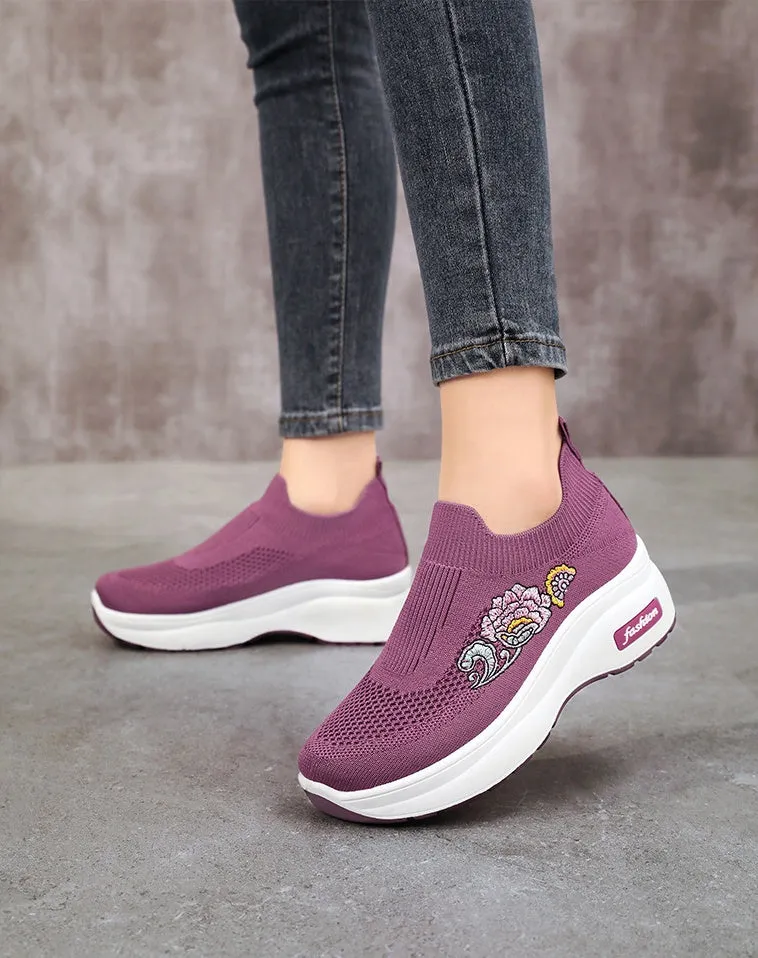 Soft and Supportive Lightweight Slip-On Sneakers for Casual Outdoor Use