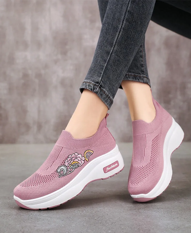 Soft and Supportive Lightweight Slip-On Sneakers for Casual Outdoor Use