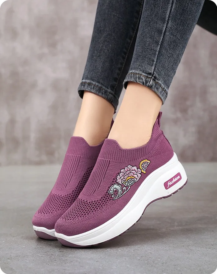 Soft and Supportive Lightweight Slip-On Sneakers for Casual Outdoor Use