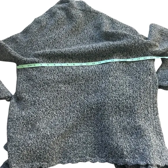 St. John chunky knit gray open front cardigan sweater size large wool cashmere
