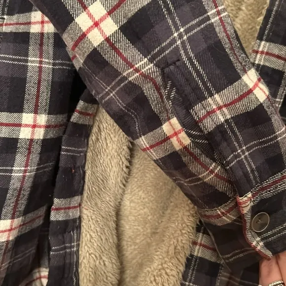 Super warm cozy Weatherproof flannel jacket with faux fur lining