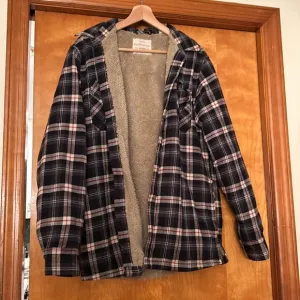 Super warm cozy Weatherproof flannel jacket with faux fur lining