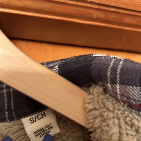 Super warm cozy Weatherproof flannel jacket with faux fur lining