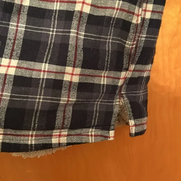 Super warm cozy Weatherproof flannel jacket with faux fur lining