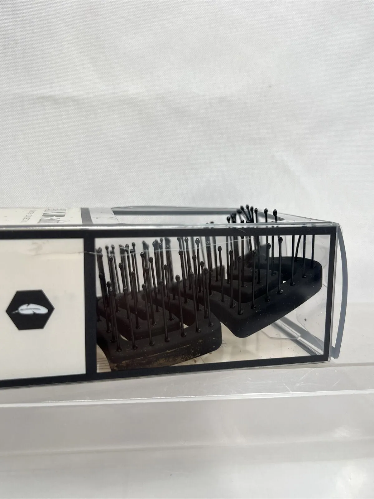 The Hair Edit Detangle & Massage Flexible Vent Brush Lightweight Black