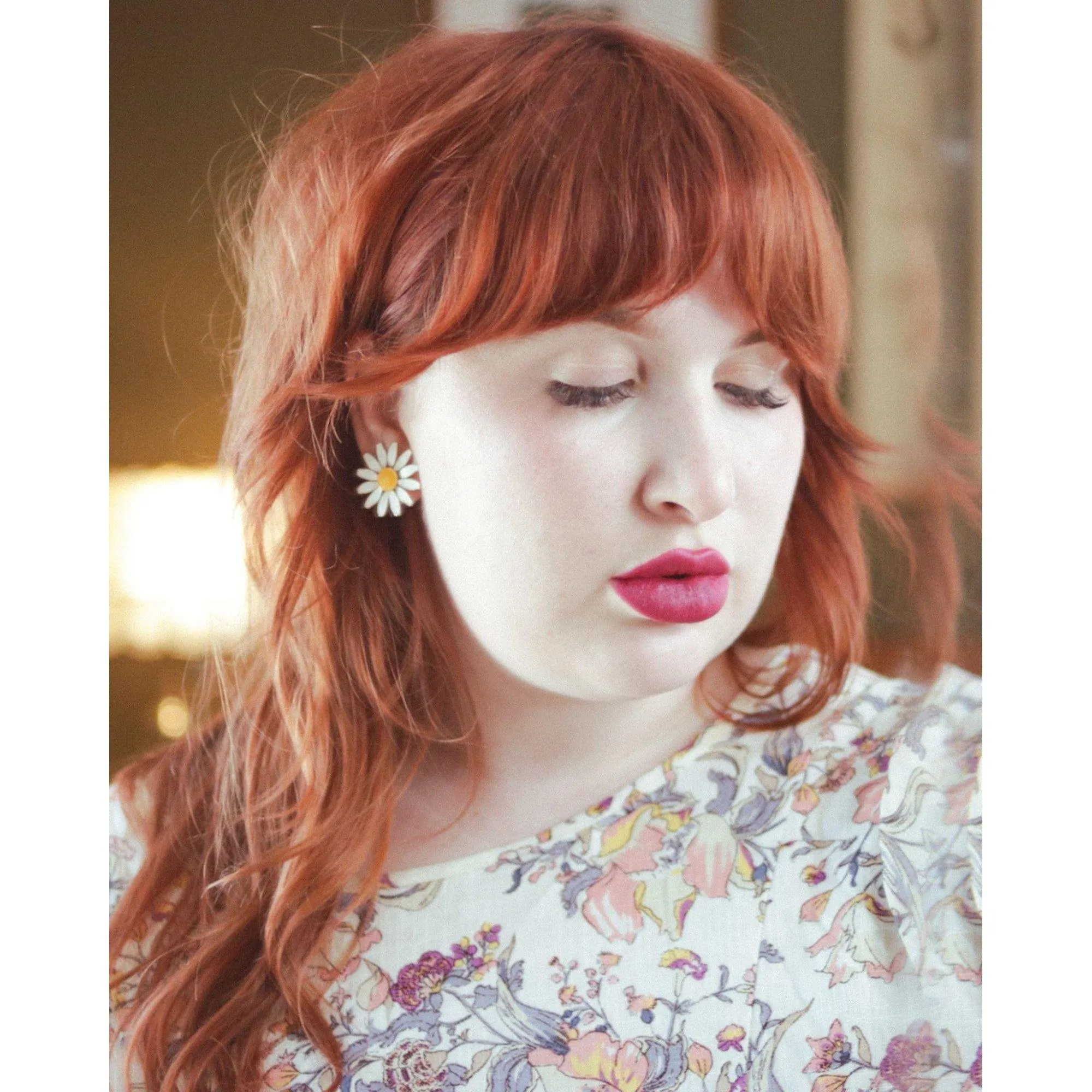 Vintage Accessocraft NYC White and Yellow Daisy Earrings