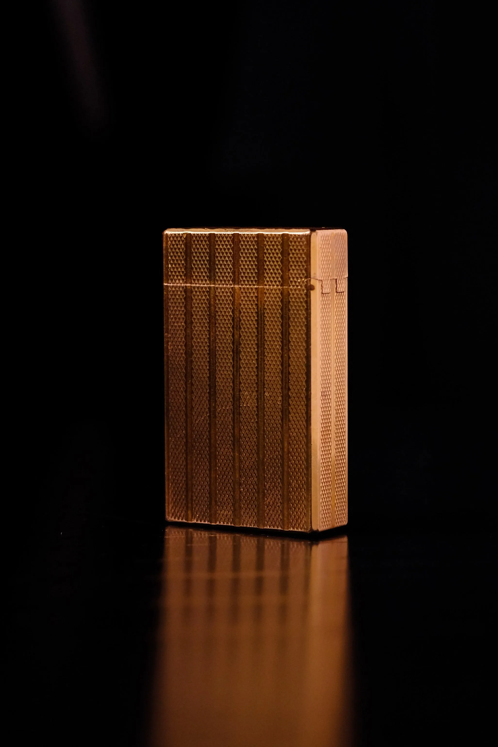 Vintage Dupont Gold Lighter w/Box