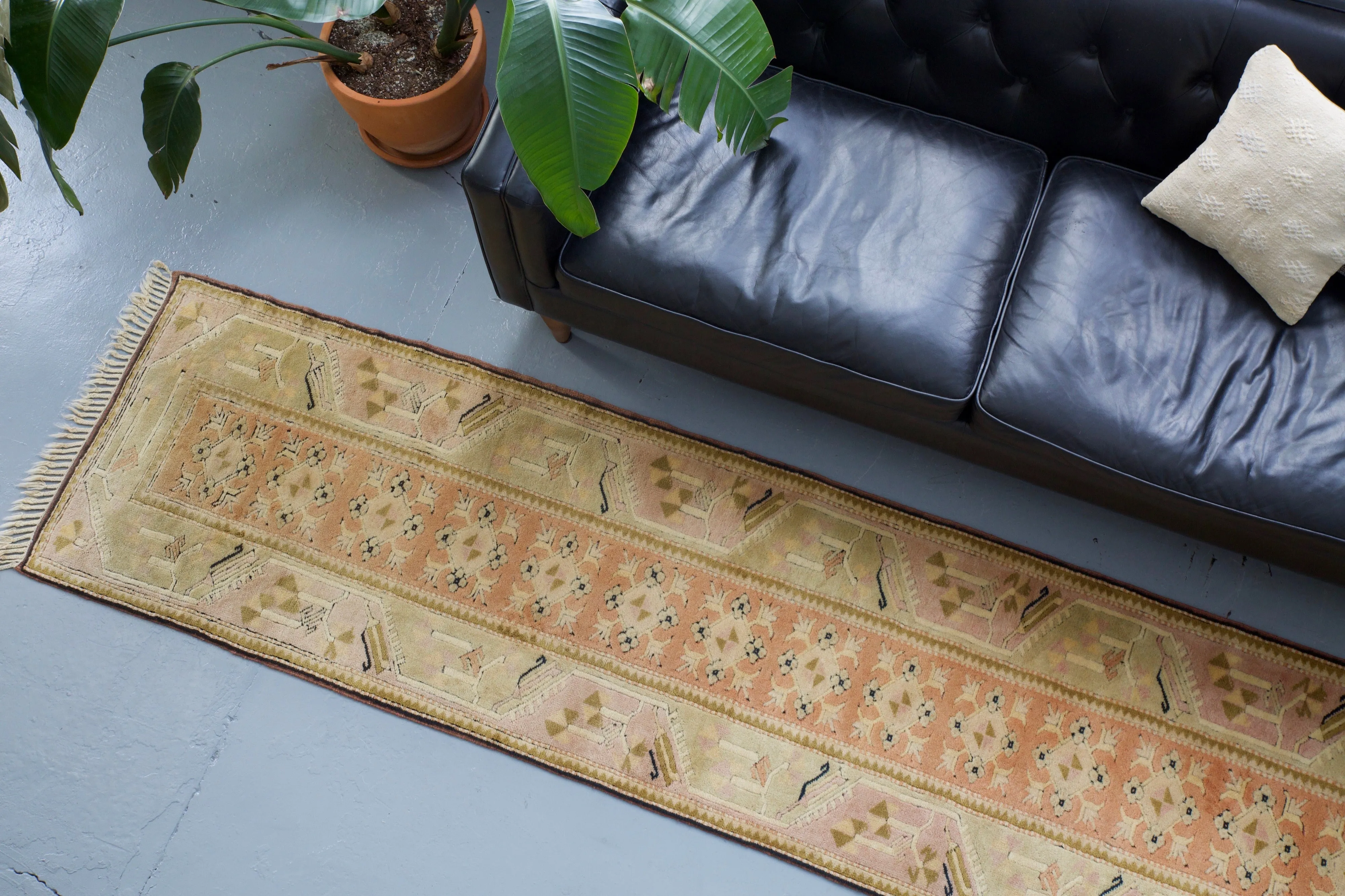 Vintage Milas Runner Rug 2'6"x12'5"