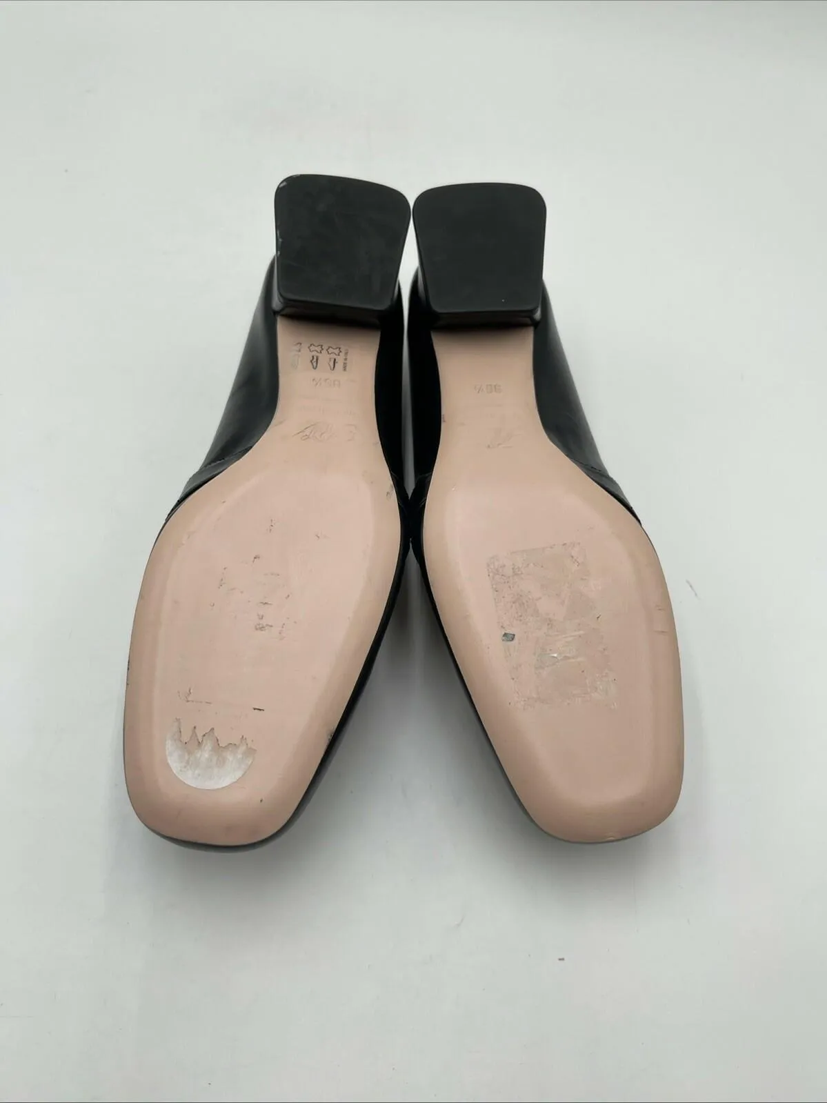 Women’s Roger Vivier Mini Leather Loafers Black Size 36.5 - Very Good