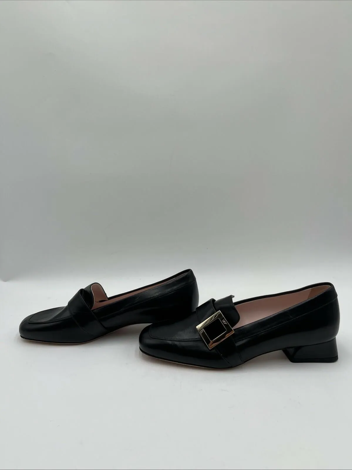 Women’s Roger Vivier Mini Leather Loafers Black Size 36.5 - Very Good